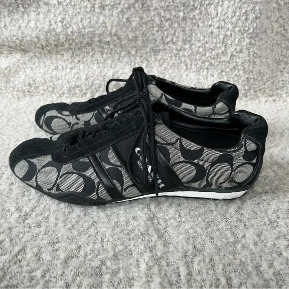 COACH Remonna Signature Print Fashion Sneaker Low